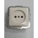 ENCHUFE 2P COMPLETO, S/UNE 20315-94 10-16A/250V SERIE 6000 BLANCO NIESSEN 6003-C