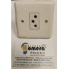 BASE ENCHUFE 2P + T DESPLAZADAQ CON PLACA 80*80 4006