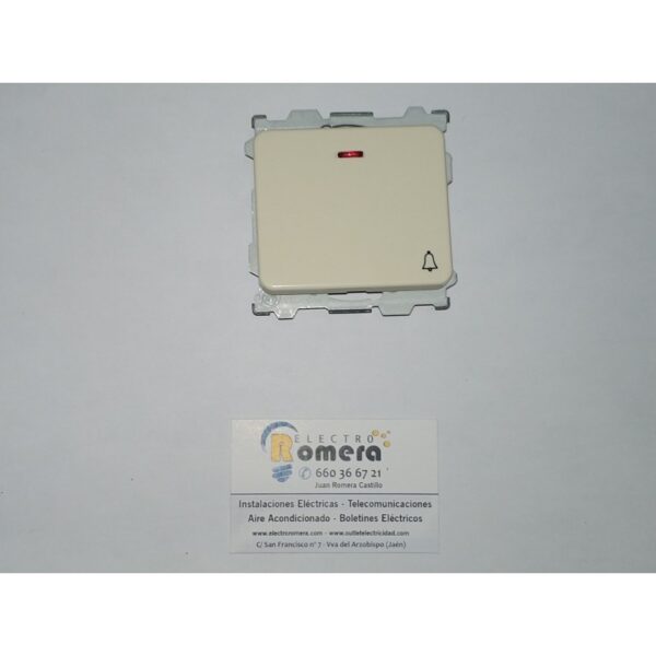 PULSADOR CON LUMINOSO CON CAMPANA LOCALIZACION MARFIL 1 PULSADOR CON LUMINOSO CON CAMPANA LOCALIZACION MARFIL