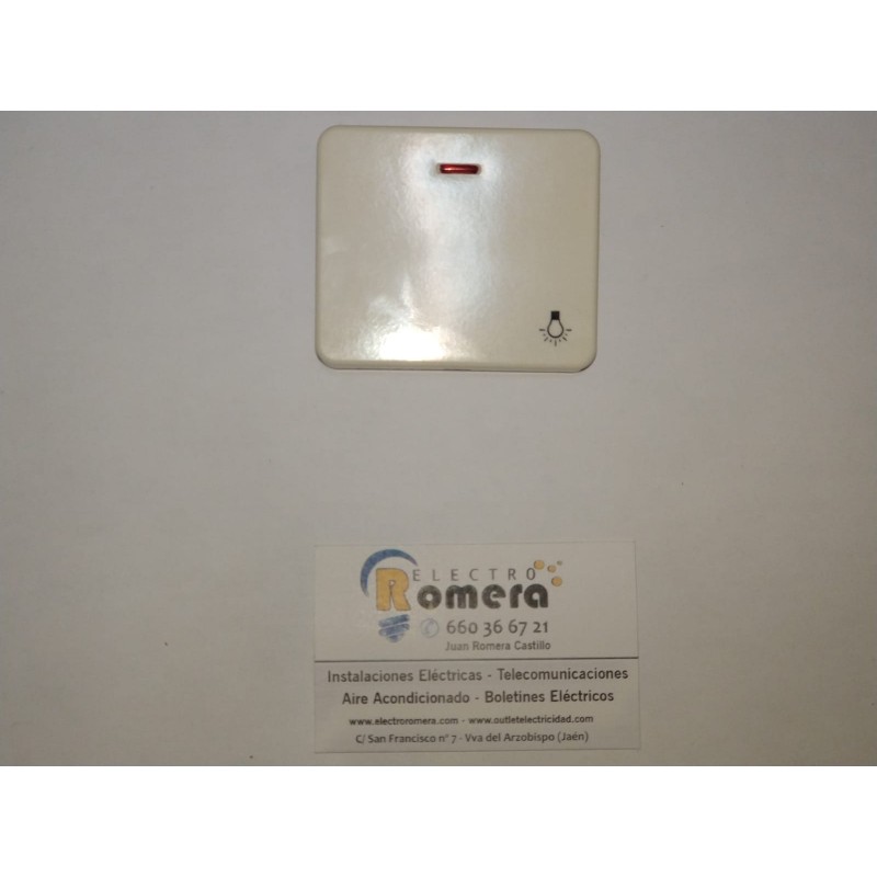 PULSADOR CON TECLA LUMINOSO CON LOCALIZACION