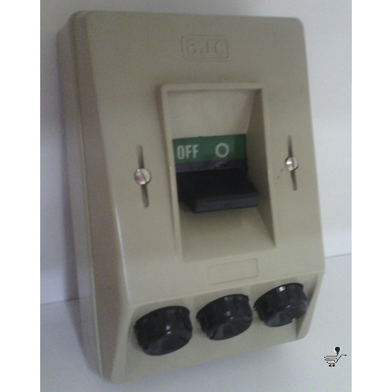 INTERRUPTOR III 40 A PARA FUSIBLES 380 V A.P.R. (SUPERFICIE)