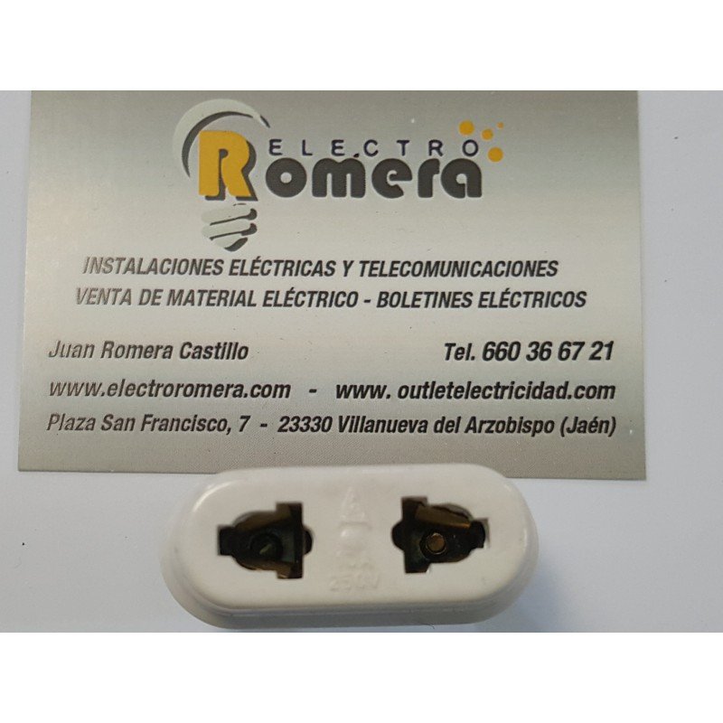ADAPTADOR CLAVIJA METROPOLIS A ENCHUFE EUROPEO 10A 250V