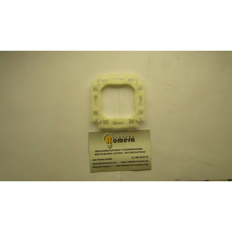 CHASIS P.L EUNEA, LEGRAND SUNO C-0613 3400