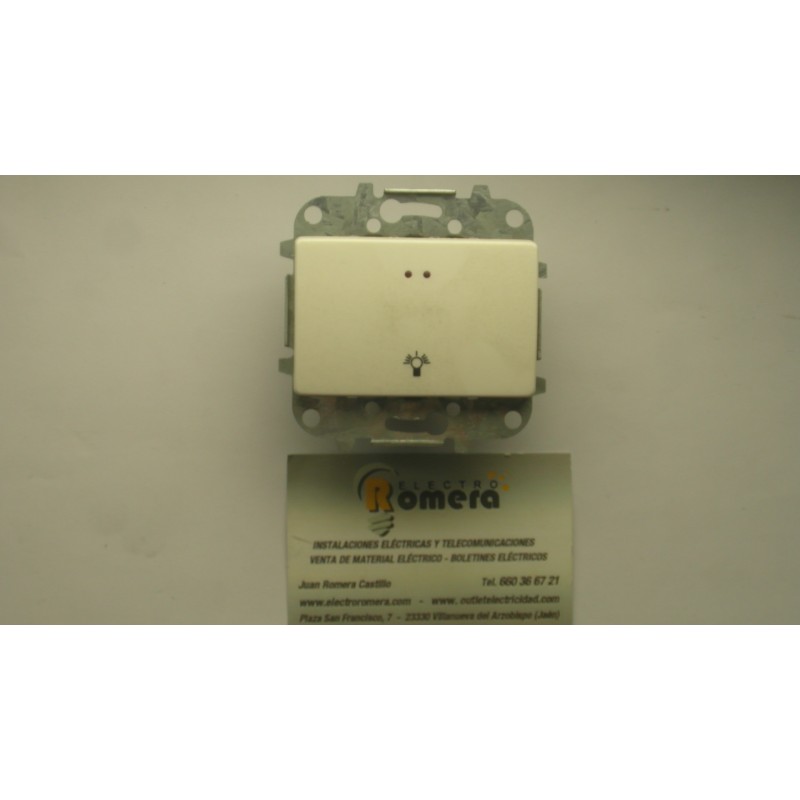 PULSADOR LUZ CON VISOR 10A/250V SERIE SIGNO BLANCO ALPINO