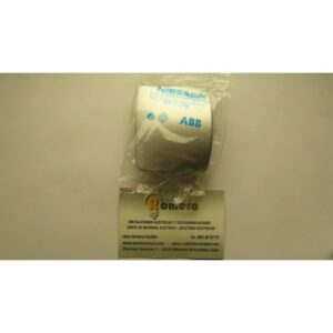 PLACA SALIDA DE CABLES +P/TI PARA MONTAR EN MECANISOS 8207 PM