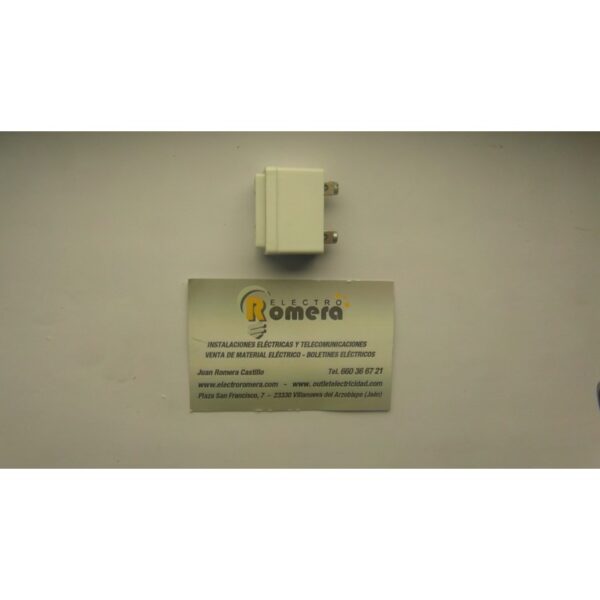 MECANISMO ENCHUFE BLANCO MIXTO 3 MECANISMO ENCHUFE BLANCO MIXTO