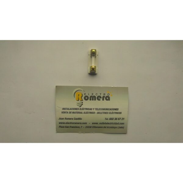 TAPA CORTACIRCUITOS HILO BLANCO 1 TAPA CORTACIRCUITOS HILO BLANCO