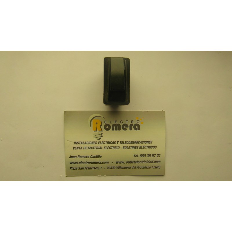 CONMUTADOR NEGRO 446 N