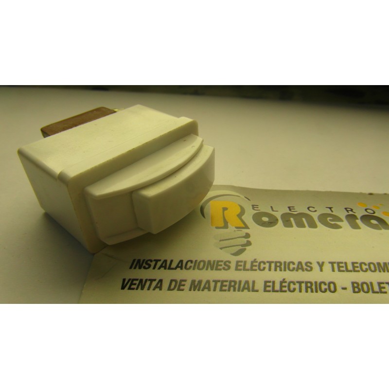 INTERRUPTOR BLANCO 1 MODELO BJC ESTRELLA 445 B