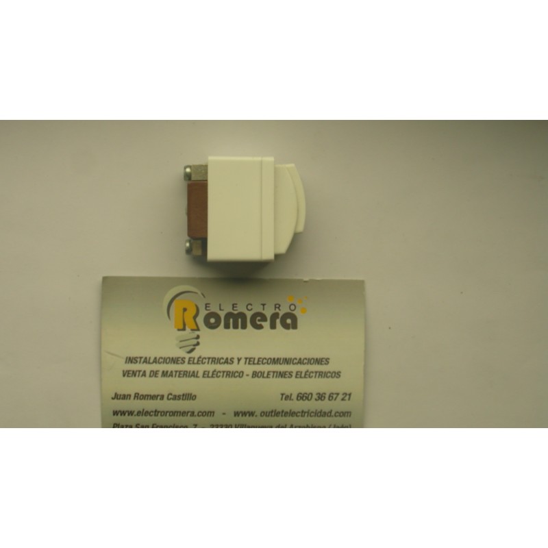 CONMUTADOR BLANCO 1 MODELO BJC 446 B