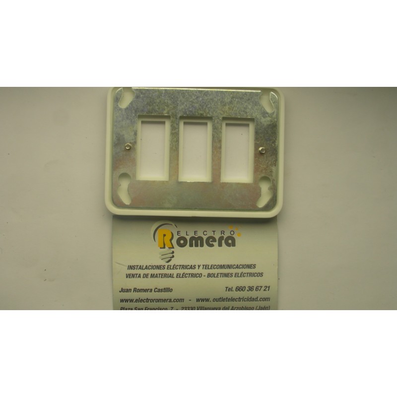 PLACA 3 ELEMENTOS BLANCO 1 MODELO