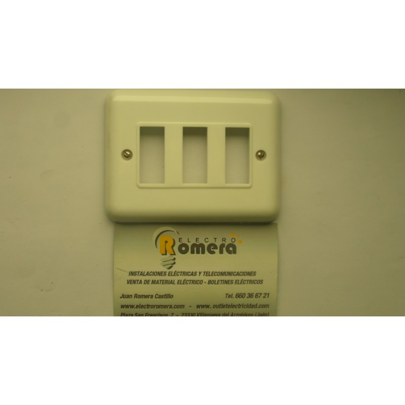 PLACA 3 ELEMENTOS BLANCO 1 MODELO