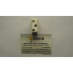 BASE DE ENCHUFE T.T DESPLAZADO