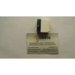 BASE DE ENCHUFE T.T DESPLAZADO