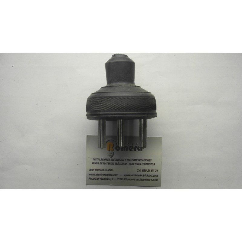 CLAVIJA Nº 47 B 3 FASES + TIERRA