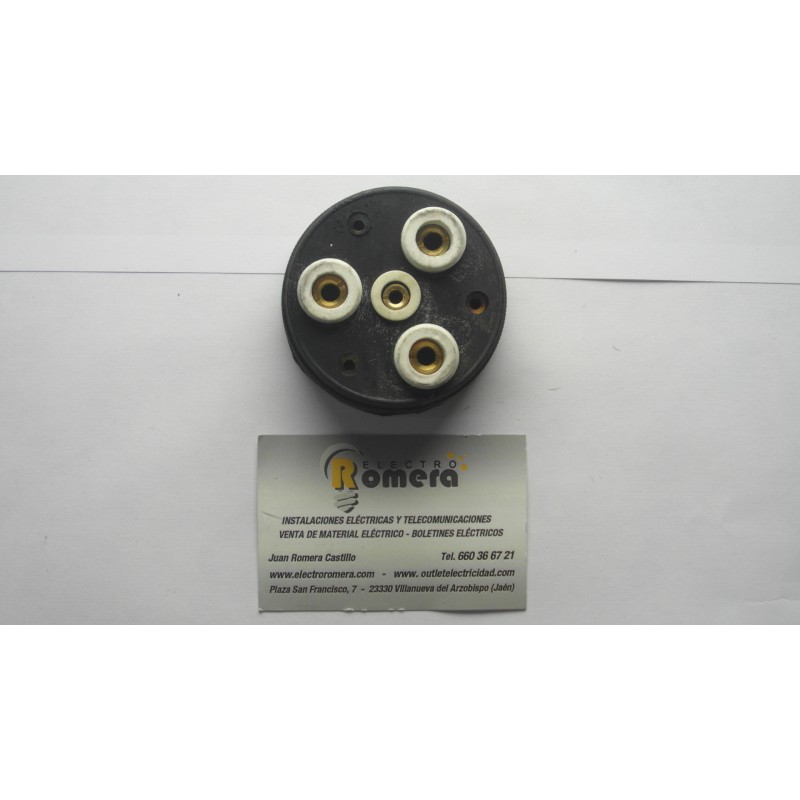 BASE PARED 4X10 Nº 74 B TRIPOLAR