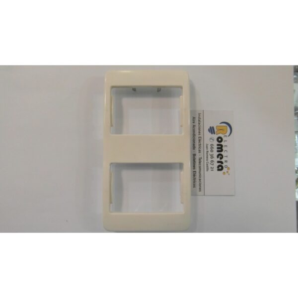 PLACA 2 ELEMENTOS VERTICAL SERIE SIGNO BLANCO 2372 BA 1 PLACA 2 ELEMENTOS VERTICAL SERIE SIGNO BLANCO 2372 BA