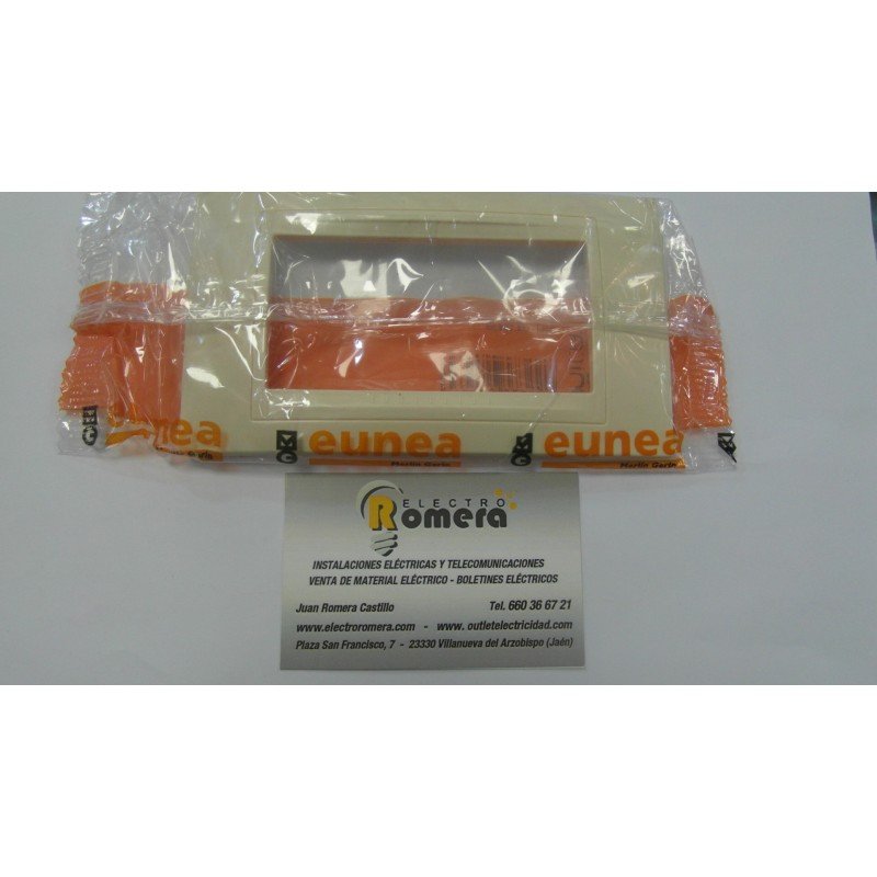 MARCO 4 MODULOS CREMA