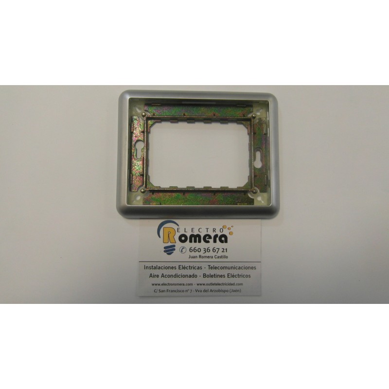 MARCO EMBELLECEDOR ACERO