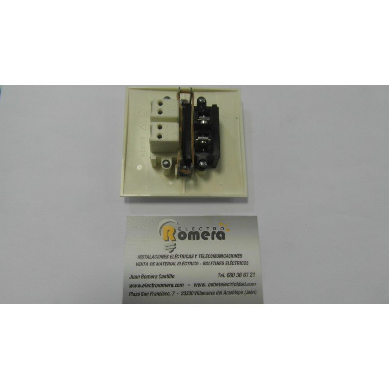 COMBINACION INTERRUPTOR Y CORTACIRCUITOS