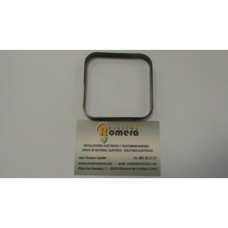 SUPLEMENTO MARRON 65X65 1080-83