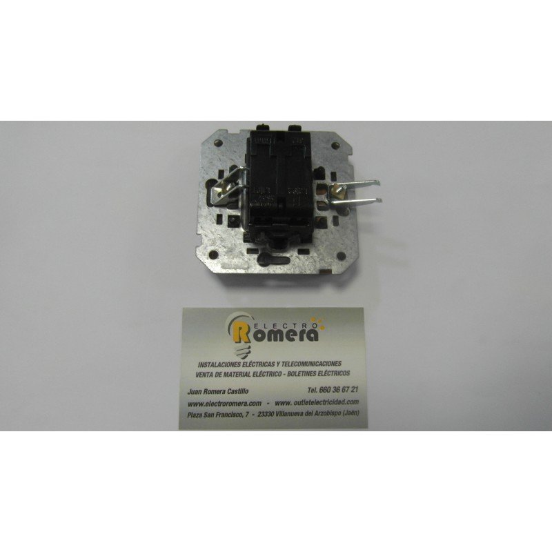 CONMUTADOR MADERA ROBLE CLARO CON VISOR BLANCO 3 CONMUTADOR MADERA ROBLE CLARO CON VISOR BLANCO