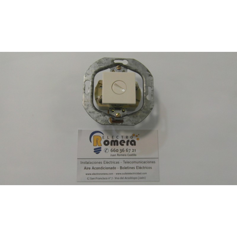 BASE Y PORTAFUSIBLES PARA FUSIBLES DE CRISTAL 10A 250V