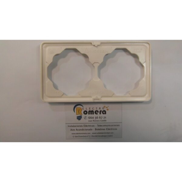 MARCO 2 ELEMENTOS SERIE TRAZO BLANCO 3 MARCO 2 ELEMENTOS SERIE TRAZO BLANCO