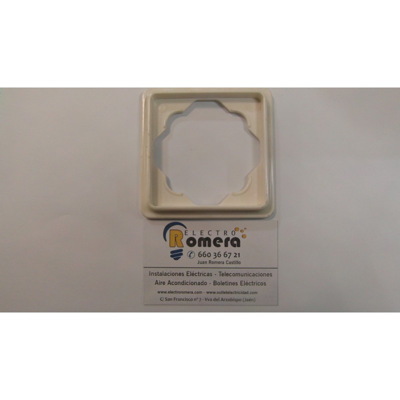 MARCO 2 ELEMENTOS SERIE TRAZO BLANCO