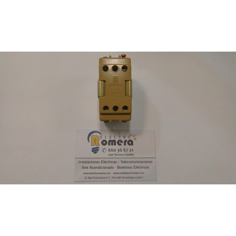 CONMUTADOR DE CRUZE 16A 250V BLANCO