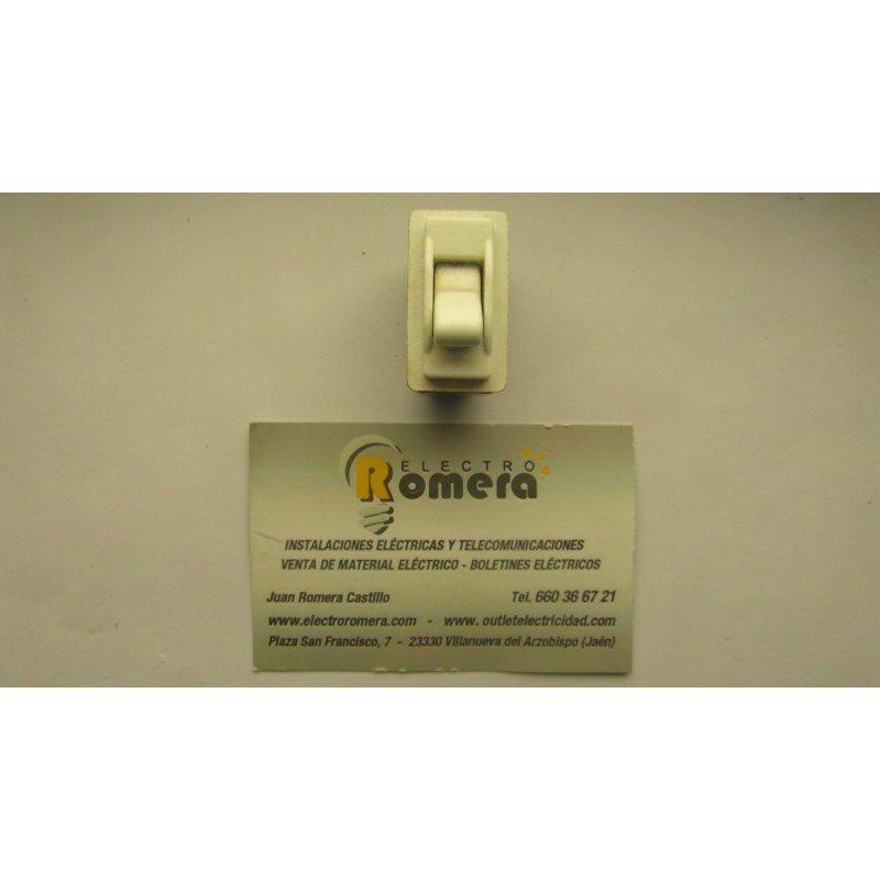 INTERRUPTOR BLANCO 1 MODELO BJC ESTRELLA 464 B