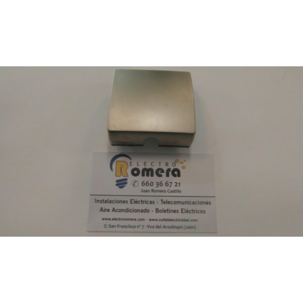 TAPA SALIDA DE CABLES O PULSADOR TIRADOR CAVA MATE 82051-34 3 TAPA SALIDA DE CABLES O PULSADOR TIRADOR CAVA MATE 82051-34