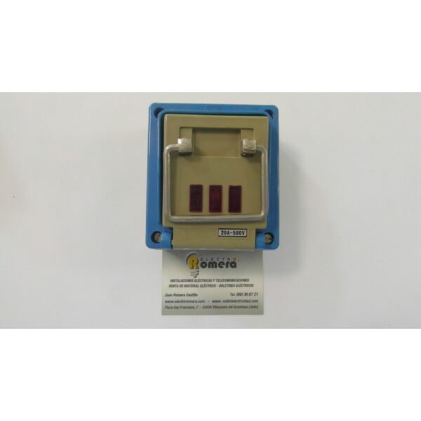 CAJA SECCIONADORA TRIPOLAR 20A - SUPERFICIE BJC BLAUFUS 1 CAJA SECCIONADORA TRIPOLAR 20A - SUPERFICIE BJC BLAUFUS