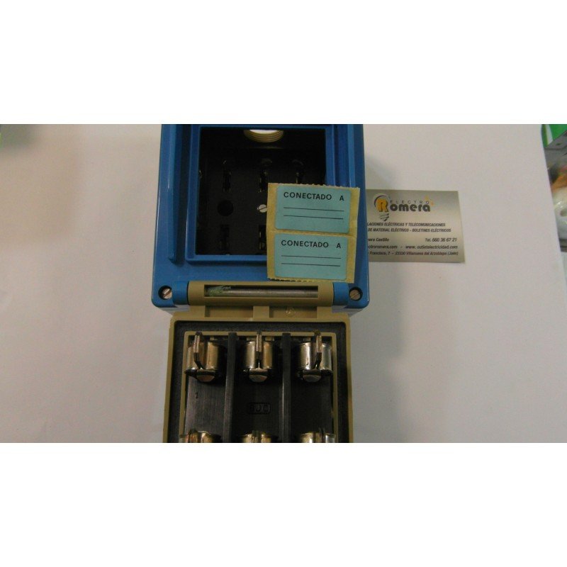 CAJA SECCIONADORA TRIPOLAR 40A - SUPERFICIE BJC BLAUFUS