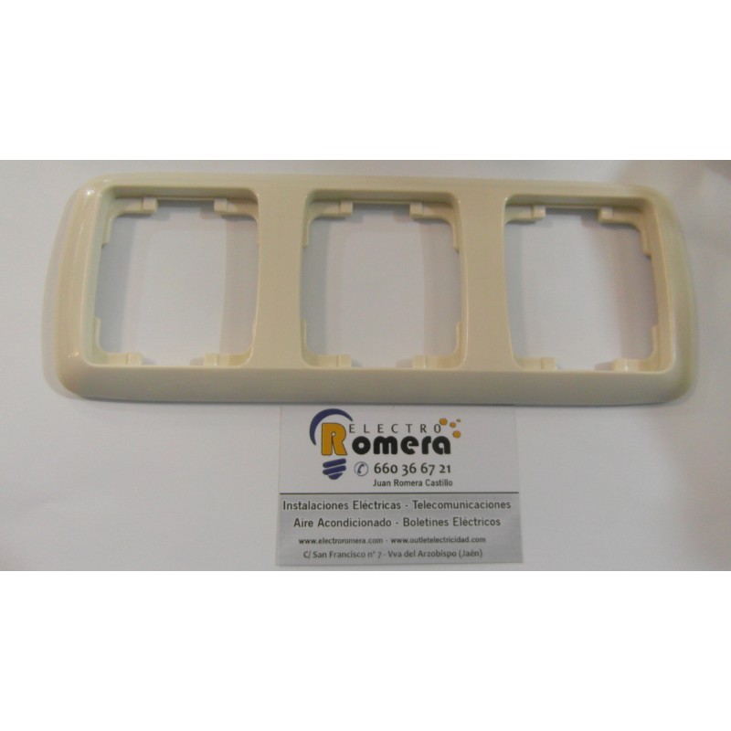 MARCO 3 ELEMENTOS MARFIL VERTICAL NIESSEN ARCO MODERNA