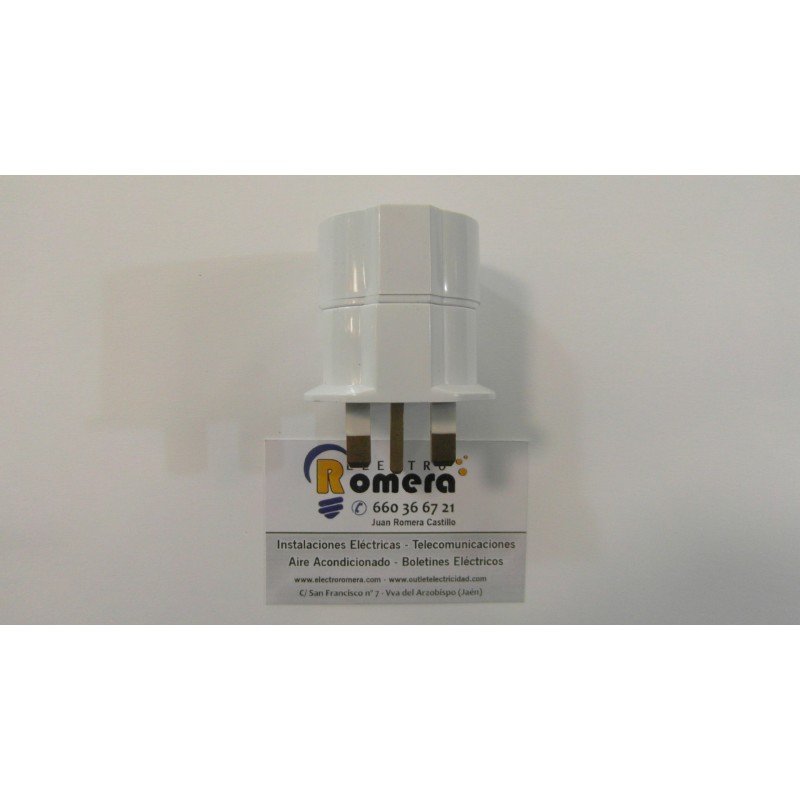 CLAVIJA ADAPTADORA AMERICA-EUROPA CLA/E BS1363/3 ST-5
