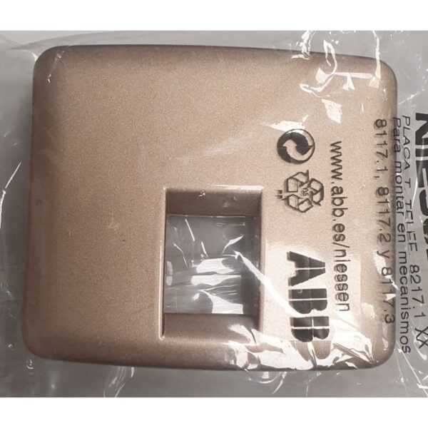 TAPA TOMA TELEFONO NIESSEN ARCO COBRE 8217.1 CU 1 TAPA TOMA TELEFONO NIESSEN ARCO COBRE 8217.1 CU