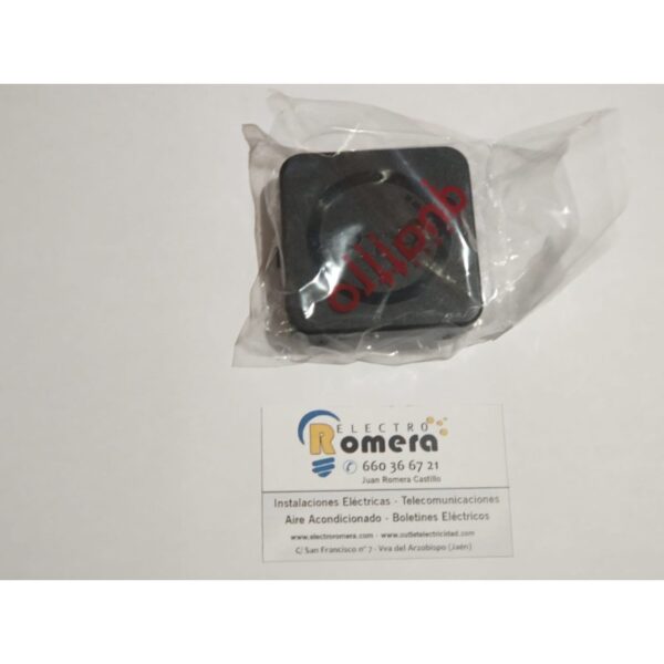 PLACA BASE TOMA TIERRA LAT. SAL. NEGRO FONTINI QUATTRO 1 PLACA BASE TOMA TIERRA LAT. SAL. NEGRO FONTINI QUATTRO