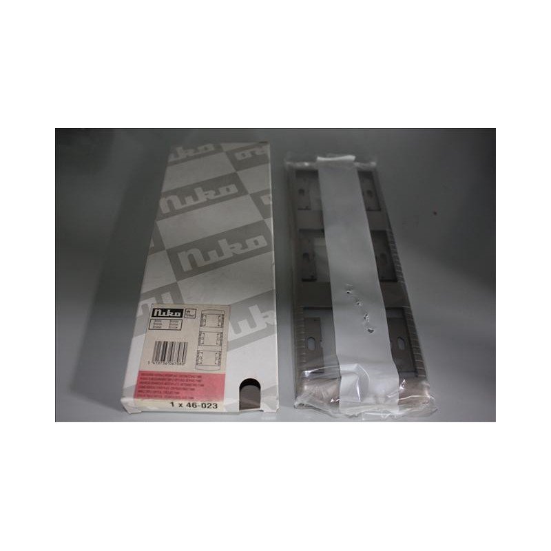 MARCO 3 ELEMENTOS VERTICAL BRONCE NIKO