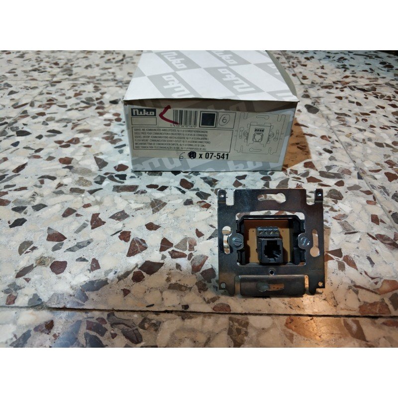 MECANISMO TOMA RJ11 NIKO