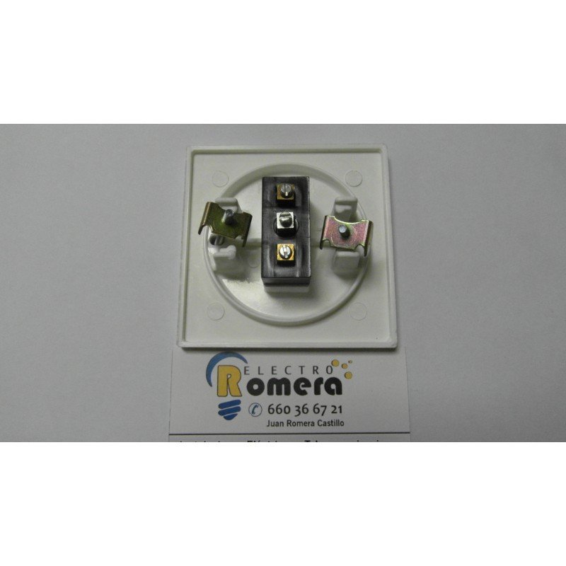 ENCHUFE 2 POLOS MÁS TOMA TIERRA CON MARCO FENOPLAK 3 ENCHUFE 2 POLOS MÁS TOMA TIERRA CON MARCO FENOPLAK