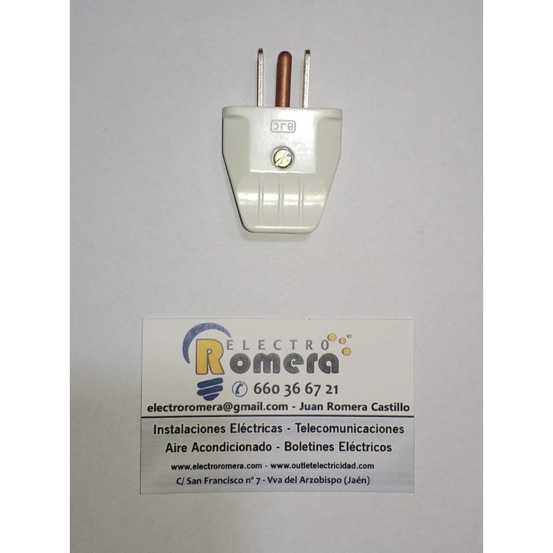 CLAVIJA ENCHUFE AMERICANO + TT 10A BJC 390