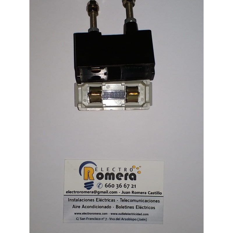 PORTAFUSIBLES SUPERFICIE (CONEXIÓN ESPÁRRAGOS) TAMAÑO 0