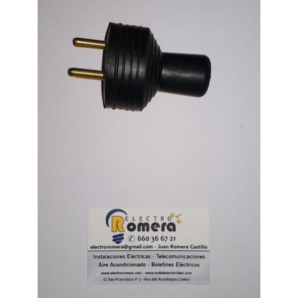 CLAVIJA TRIFÁSICA 1 CLAVIJA TRIFÁSICA