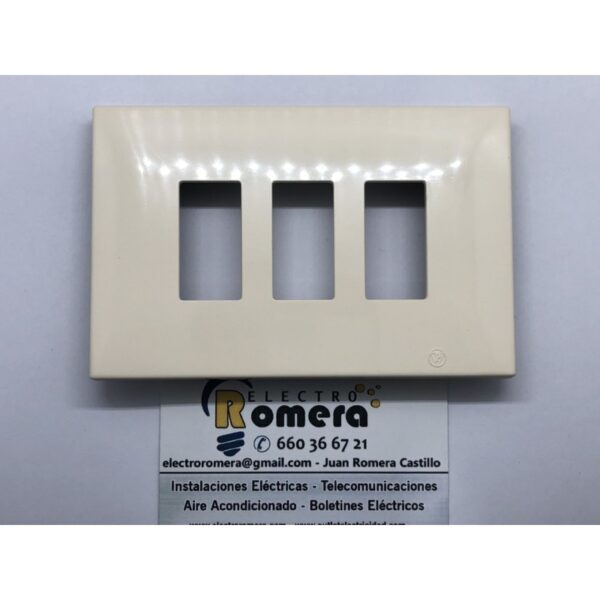 PLACA RECTANGULAR PARA 3 ELEMENTOS MARFIL