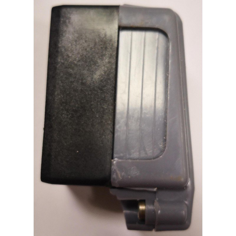 TOMA PROLONGADORA BIPOLARES 2P EUNEA/BJC 3031  GRIS METROPOLI 16A.380V