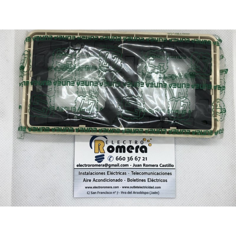 MARCO EMBELLECEDOR CON BASTIDOR DOBLE COLOR MARFIL