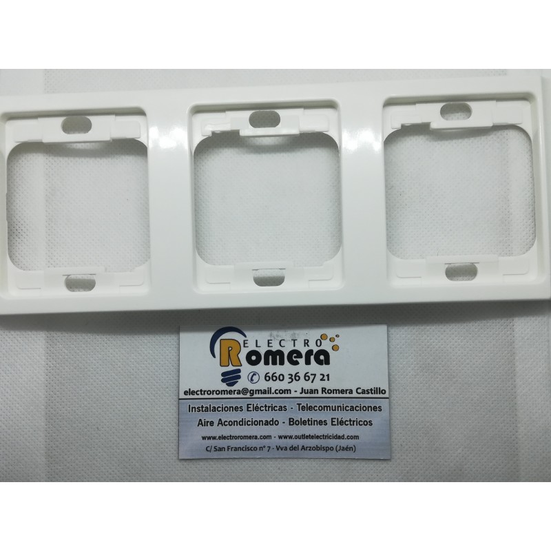 MARCO 3 ELEMENTOS VERTICAL BLANCO 718 54