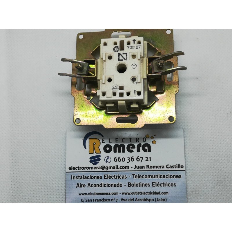 PULSADOR SIMBOLO CAMPANA BLANCO  10A 250V REACONDICIONADA CON SIMBOLO DE USO