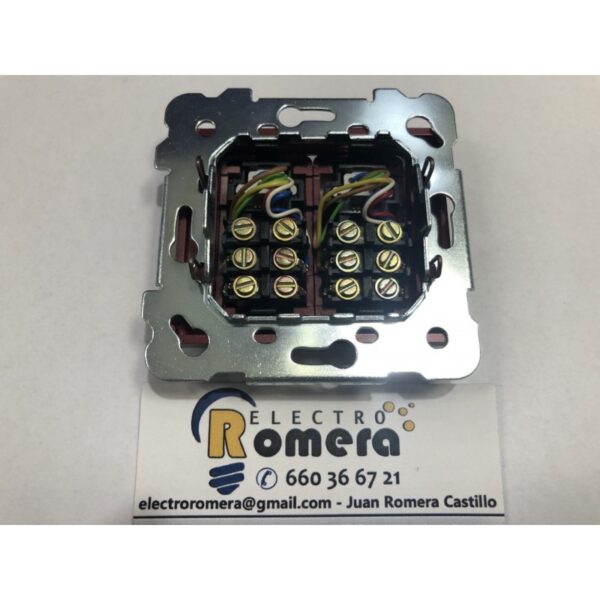 TOMA DOBLE FRONTAL TELEFONO 6 CONTACTOS ROJO RUBI BJC 18282 RR 3 TOMA DOBLE FRONTAL TELEFONO 6 CONTACTOS ROJO RUBI BJC 18282 RR